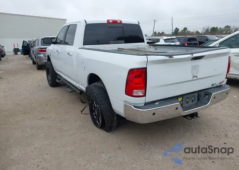 2018 Ram 2500 Slt 4X4 6'4 Box from USA, damaged, VIN 3C6UR5DL9JG204986